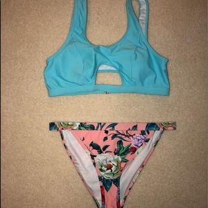 CupShe suits. NWOT. Size medium